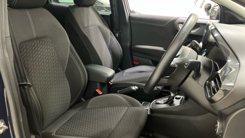 Ford Puma 1.0 EcoBoost Hybrid mHEV Titanium 5dr DCT Petrol Hatchback